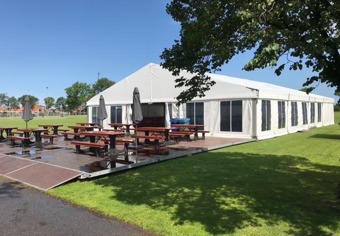 Alu-tent Verhuurbedrijf de Vlieger